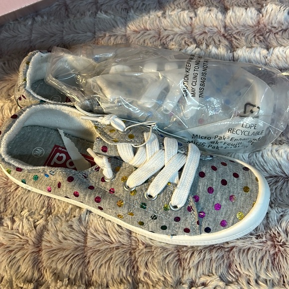 POP Girls Comfort Fit size 3 - Picture 2 of 6